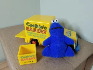 Vtg 1976 Knickerbocker Sesame Street Cookie Monster Bakery Truck KTC - Picture 1 of 15
