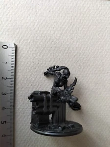 GREY ALIEN ASSASSIN/MINIATURE/BLACK UNDERCOATED/CHRONICLE X/ARCHON M299 - Imagen 1 de 1