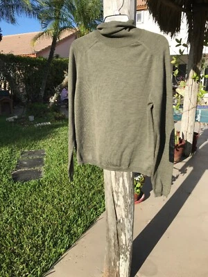 CoSTUME NATIONAL HOMME GREENISH GRAY TURTLE NECK ELBOW PATCH WOOL SWEATER Sz L  - Image 1 of 4