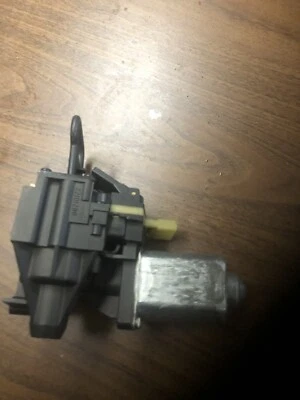 1990-1997  Lincoln Town Car Pull Down Motor REBUILT - Image 1 of 4