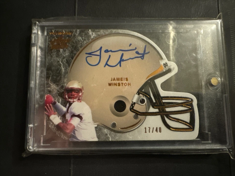 2015 Leaf Draft Jameis Winston RC # 17/40 - Image 1 of 2