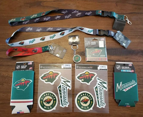 Minnesota Wild Fan Gear/Accs 9-pcs decals,can coolers, key ring,Lanyards, magnet Cover