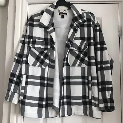 Womens white & Black checker shacket small oversized jacket Coat Checked Check - Image 1 of 4