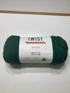 Big Twist Value Varsity Green Single Skein Worsted Weight Yarn - Picture 1 of 4