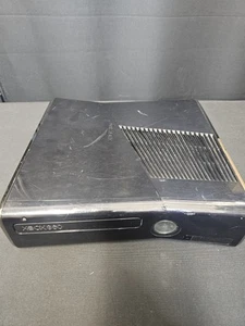 Xbox 360 S Slim Model 1439 Console ONLY 250GB Microsoft Glossy Black Tested - Picture 1 of 12