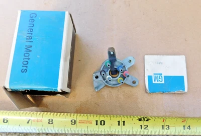 NOS CLIMATE CONTROL VACUUM SWITCH 1968-70 BUICK WILDCAT ELECTRA LESABRE 1969 - Image 1 of 2