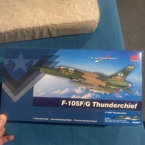 Hobby Master 1/72 F-105F Thunderchief USAF 355thTFW Leo Thorsness Vietnam HA2551 - Picture 1 of 8