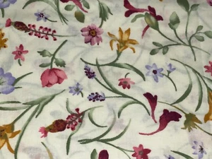 3/4+ Yd Vintage Floral Iris Daisy Lavender Garden Cotton Quilt Fabric 30" X 44" - Picture 1 of 4