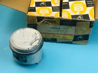 Datsun Covmo 85mm STD Piston Set 19692 NOS - Image 1 of 4