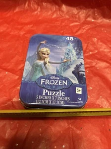 Anna y Elsa de Frozen - Rompecabezas de 48 piezas en lata - 5 pulgadas x 7 pulgadas - Imagen 1 de 8