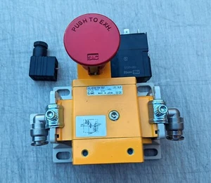 SMC AVL 4000-04-5DZ Valve Soft Start Lock Out 24VDC 1MPa Elbows Mount Plate - Picture 1 of 2