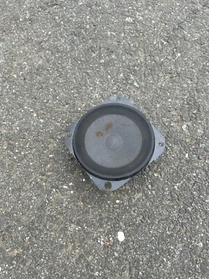 1984 1985 1986 87 Honda Goldwing GL1200 SPEAKER SPEAKERS - Image 1 of 2