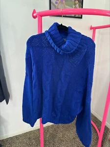 DOKOTOO MAGLIONE BLU DOLCEVITA TAGLIA MEDIA - Foto 1 di 3