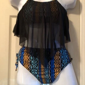 Ruffle bikini size small ties at neck - Bild 1 von 6