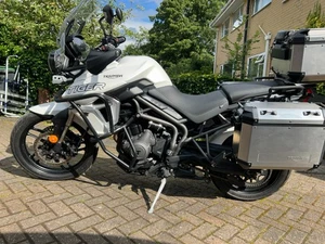2019 19 TRIUMPH TIGER 800 XRT - Picture 1 of 17