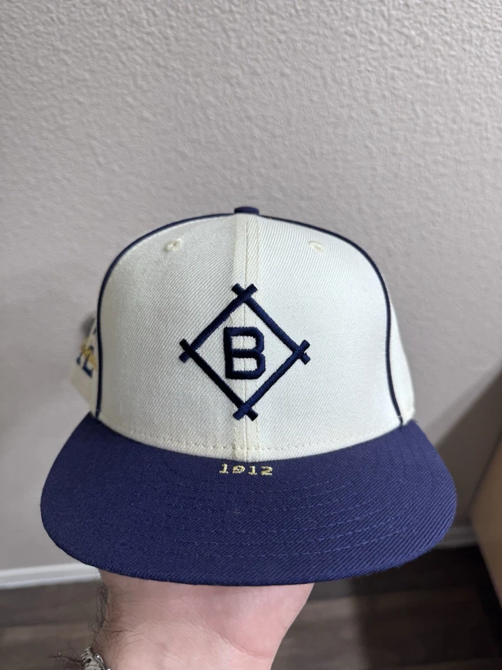 Tapas exclusivas de los Brooklyn Dodgers Jackie Robinson 59FIFTY 7 1/4 Foto 1 de 3