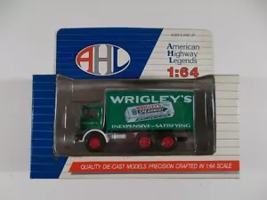 Camión de reparto American Highway Legends # 2012 Mack Wrigley's fundido a presión 1:64 sin usar, en caja - Imagen 1 de 1