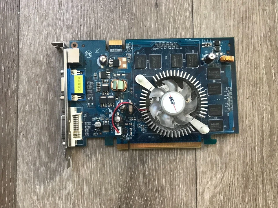 PNY VCG76512SXPB GeForce 7600GS 512MB 128-bit GDDR2 PCI Express x16 SLI Support - Image 1 of 4