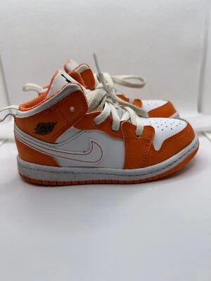 NIKE AIR JORDAN 1 MID SE (PS) ELECTRO LARANJA-PRETO TAMANHO 9C [DM4229-800] Criança - Imagem 1 de 4
