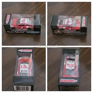 LOOK!! 2014 Kevin Harvick #4 Budweiser Championship Year Action Diecast 1:64 NIB - Picture 1 of 5