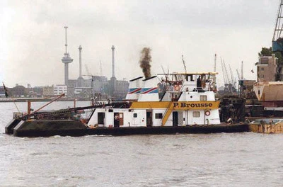 PIERRE BROUSSE. Nave a spinta Reno. Piano modellismo - Immagine 1 di 4