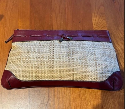 VINTAGE! Etienne Aigner Clutch Purse and Brand Mirror - image 1 of 4