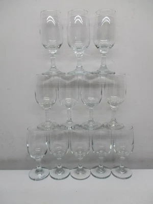 12件套Libbey Stemmed泪滴5 1/2盎司酒杯6 1/4英寸高 — 第 1/4 张图片