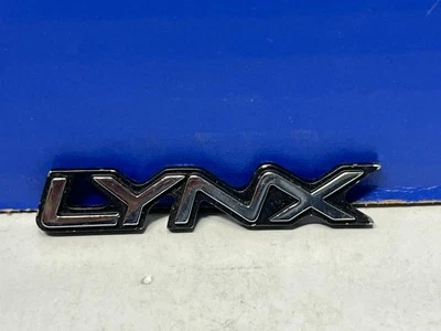 INSIGNIA EMBLEMA ADORNO LINCE MERCURIO VINTAGE A8 Foto 1 de 3