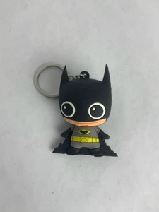 MINI FIGURE - DC COMICS - KEYCHAIN FIGURE - BATMAN - - Picture 1 of 6