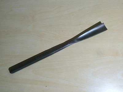 Italian Stone Carving Fire-Sharp Carbon Steel Gouge Chisel - Various Sizes - Image 1 of 4