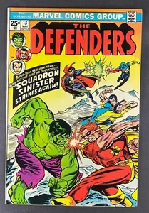 Defenders (1972) #13 En muy buen estado- (7.5) Escuadrón Siniestro Gil Kane Sal Buscema - Imagen 1 de 2