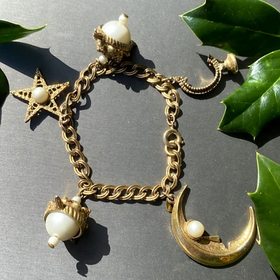 Pulsera Circo Vintage Perla Dije Estrella Luna Celestial Joyería Patrimonial Usada Foto 1 de 4