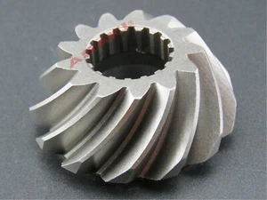 Piñón de engranaje para motor fueraborda YAMAHA 75/80/90/100 HP 67F-45551-00 13T - Imagen 1 de 5