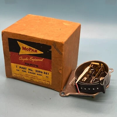 Nuevo de Lote Original Mopar Medidor de Combustible 2096881 Se Adapta a Todos 1960 Dodge Dart Matador Polara Foto 1 de 4