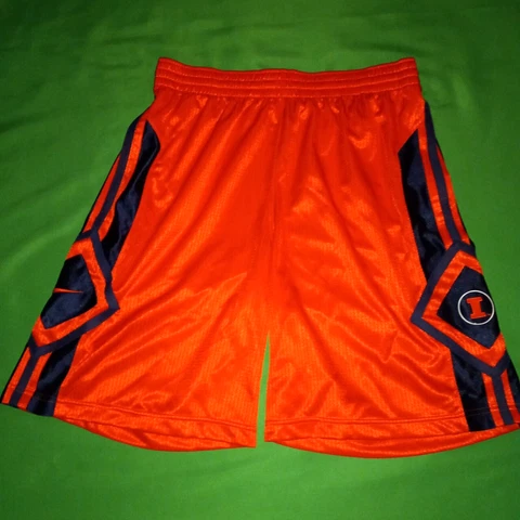New NWOT University of Illinois Shorts Fighting Illini NIKE  Basketball (Medium) Cover