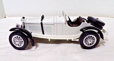 Bburago 1931 MERCEDES-BENZ SSKL #3002 - 1/18 - casi nuevo - sin caja Foto 1 de 4