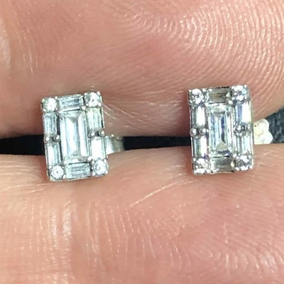 7586 Pandora Sterling signed 925 ALE Baguette cz stud earrings - Image 1 of 2