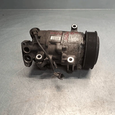 8200956574 Compressore a/c  RENAULT MEGANE 3a Serie 2.0T 16V RS (195Kw) Ber - Immagine 1 di 4