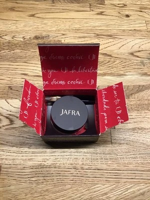 Помада для бровей Jafra 0,10 унции темно-коричневая новая с аппликатором A-6 - Изображение 1 из 4