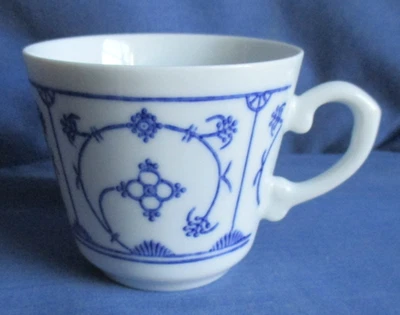 Porzellanfabrik Kahla Kaffeetasse indisch blau/blau Saks Porzellan Tasse - Bild 1 von 3