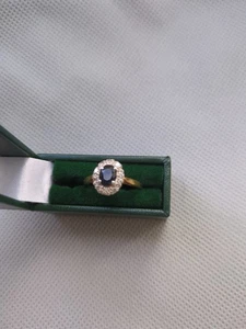 18ct Gold Sapphire And Diamond Ring Size S vintage - Picture 1 of 4