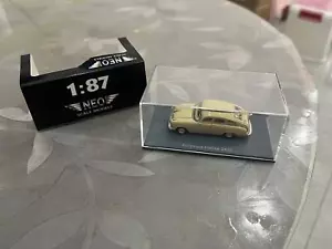 Modellino auto in resina NEO 1/87 Borgward Hansa 2400 - Foto 1 di 5