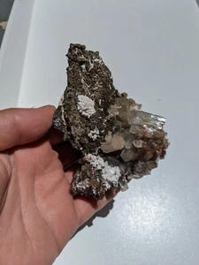 Cristal de racimo de apofilita rojo y verde AP204 - Imagen 1 de 2