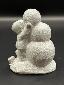 Retired Signed Isabel Bloom 2002 "Building a Snowman" Figurine - Picture 1 of 5
