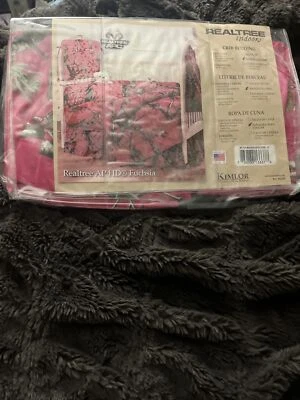 Realtree APC Fuchsia Crib Diaper Stacker New Sealed New For Baby Crib - Image 1 of 4