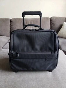 Briggs & Riley Baseline 2 Wheel Cabin Bag Black Rolling Luggage Suitcase VTG - Picture 1 of 24