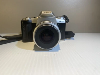 PENTAX MZ-50 35MM SLR CAMERA WITH LENS IN GOOD CONDITION - Image 1 of 4
