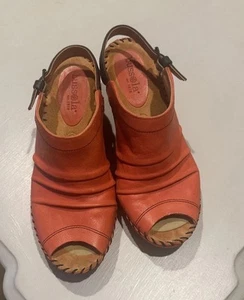 Bussola Baracoa Capretto orangefarbene Damen-Ledersandalen mit Fersenriemen Größe 8,5 gebraucht - Bild 1 von 9