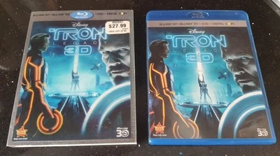 Tron: Legacy (Blu-ray 3D + 2D + DVD, 2010, 4-Disc Set with Lenticular Slipcover) - Image 1 of 4
