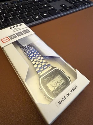 Reloj Pulsera Digital Casio A159WA-N1JH Vintage, Hecho en Japón. No disponible en Estados Unidos Foto 1 de 4